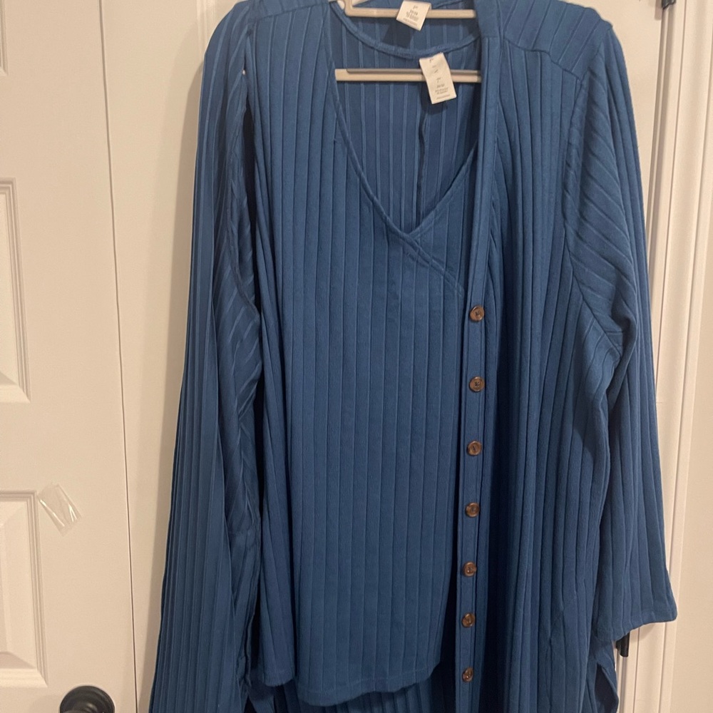Lane Bryant Livi Duster Cardigan. Open front - Picture 2 of 8